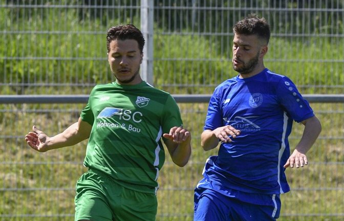 Muss der SV Illingen (rechts Tim Scheuermann) in die Relegation oder nicht? <span class='image-autor'>Foto: Leitner</span>