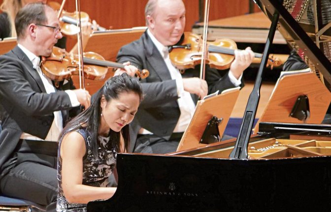 Mit der preisgekrönten Hisako Kawamura hat man eine hervorragende Pianistin für das Klavierkonzert gewinnen können.  Foto: Friedrich