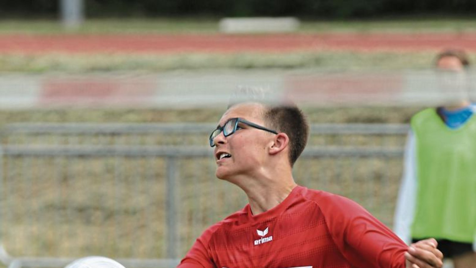 Für Felix Schmidt und die U-18-Faustballer des TV Vaihingen wäre das Verpassen des Halbfinales bei der DM eine herbe Enttäuschung. Foto: Nachreiner Für Felix Schmidt und die U-18-Faustballer des TV Vaihingen wäre das Verpassen des Halbfinales bei der DM eine herbe Enttäuschung. Foto: Nachreiner