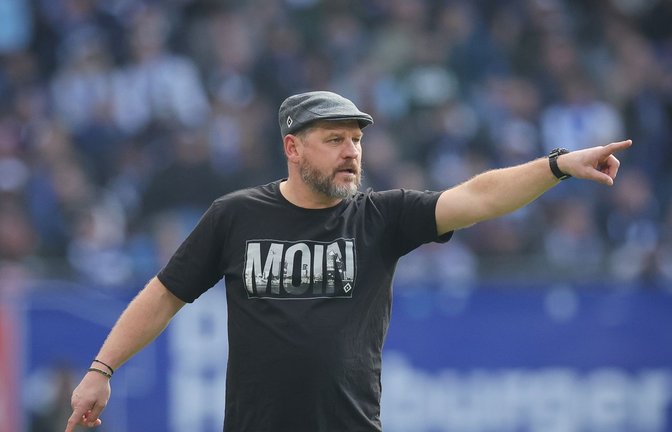 HSV-Trainer Steffen Baumgart musste im Heimpiel gegen Osnabrück trotz Überzahl eine Niederlage hinnehmen.<span class='image-autor'>Foto: Christian Charisius/dpa</span>