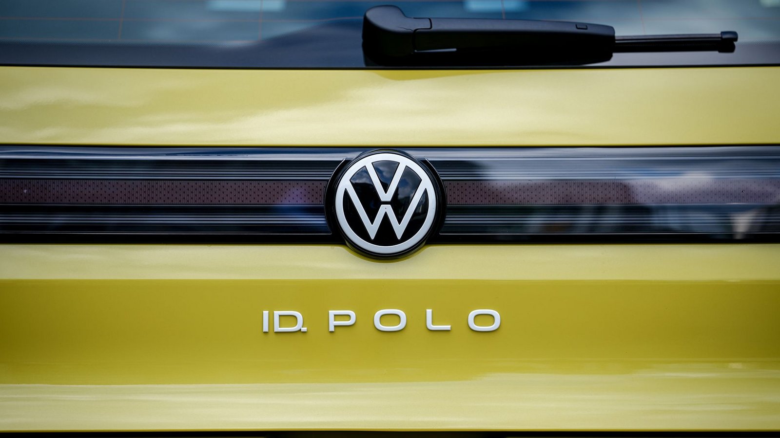Mit dem ID. Polo verabschiedet sich VW von den Nummern in den Modellnamen und kehrt zu den bekannten Bezeichnungen zurück. Die Studie hatte noch ID.2all geheißen. (Archivbild)Foto: Kay Nietfeld/dpa Mit dem ID. Polo verabschiedet sich VW von den Nummern in den Modellnamen und kehrt zu den bekannten Bezeichnungen zurück. Die Studie hatte noch ID.2all geheißen. (Archivbild)Foto: Kay Nietfeld/dpa