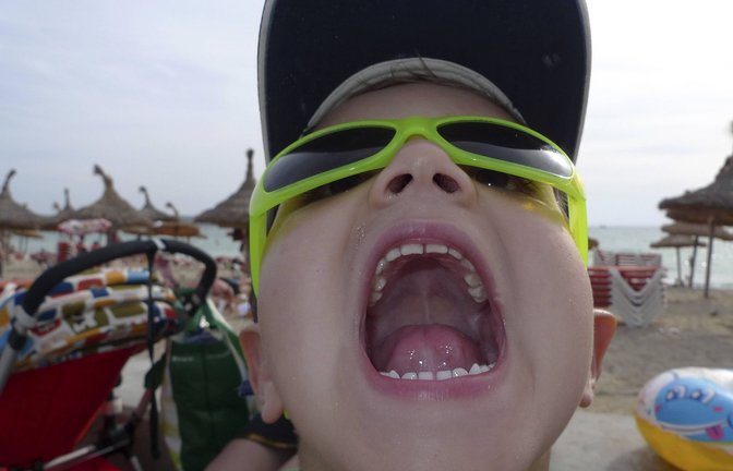 Nicht nur am Urlaubsstrand kann es bei Kindern schon mal turbulent und laut zugehen.<span class='image-autor'>Foto: Imago/Blickwinkel</span>