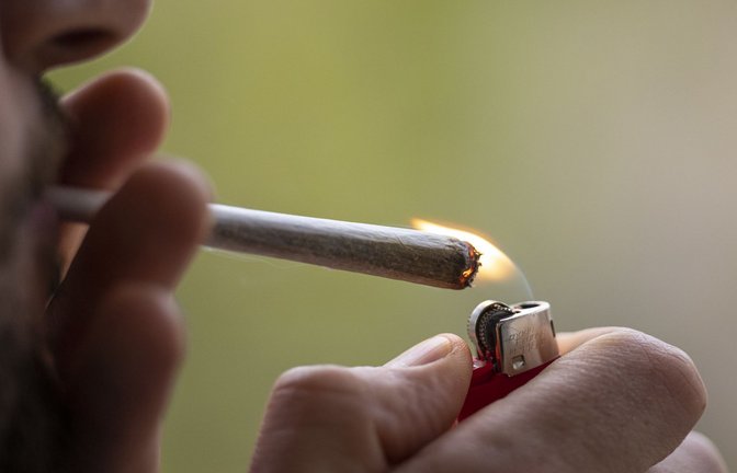 An der Freigabe von Cannabis scheiden sich die Geister.<span class='image-autor'>Foto: dpa/Hannes P Albert</span>