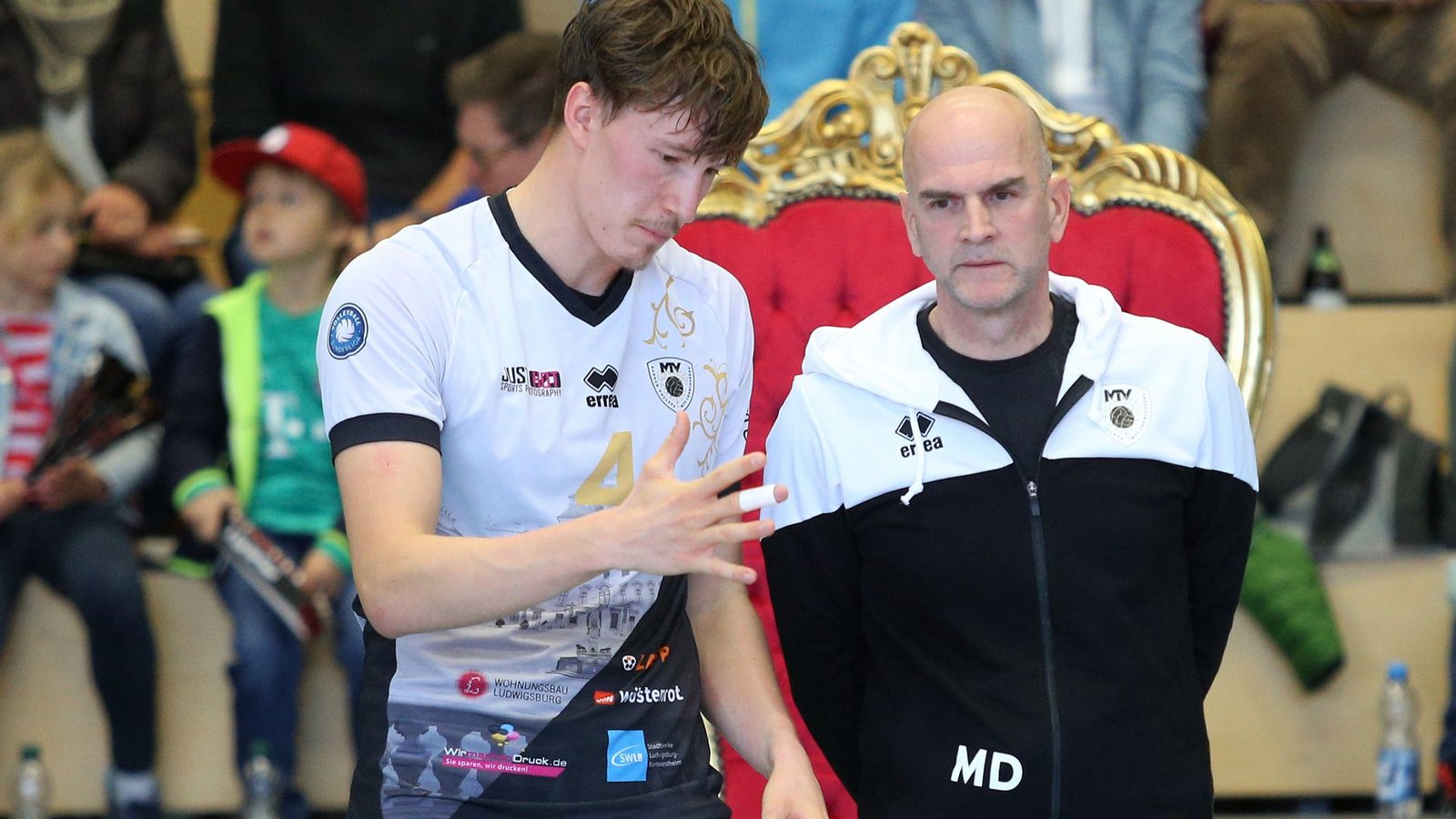Der Start verlief etwas holprig: Darius Diefenbach, Cheftrainer Michael Dornheim.Foto: Baumann/Julia Rahn