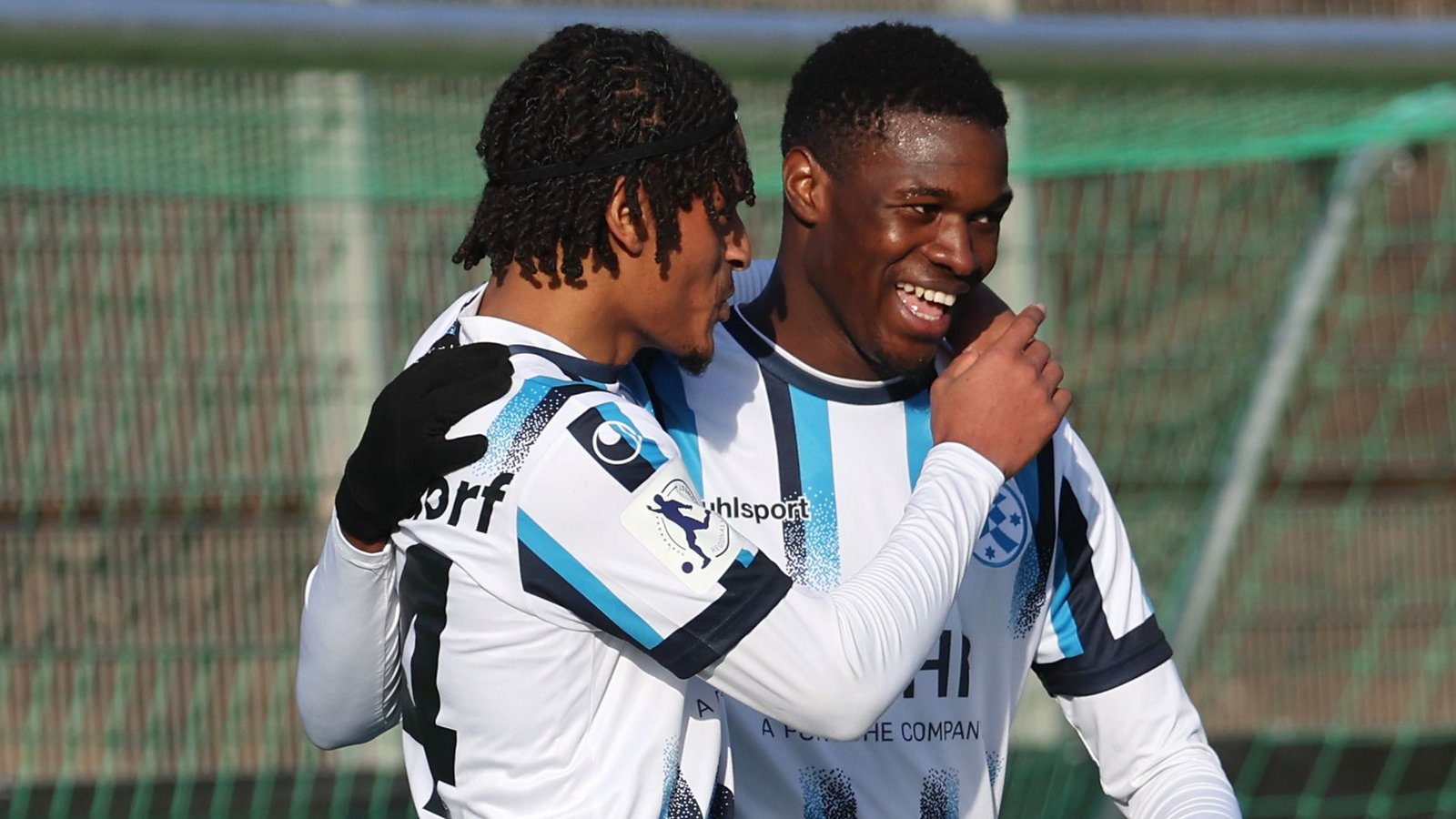 Zwei Gewinner der Vorbereitung bei den Stuttgarter Kickers: Melkamu Frauendorf und Abdoulie Mboob (re.).Foto: Baumann/Julia Rahn Zwei Gewinner der Vorbereitung bei den Stuttgarter Kickers: Melkamu Frauendorf und Abdoulie Mboob (re.).Foto: Baumann/Julia Rahn