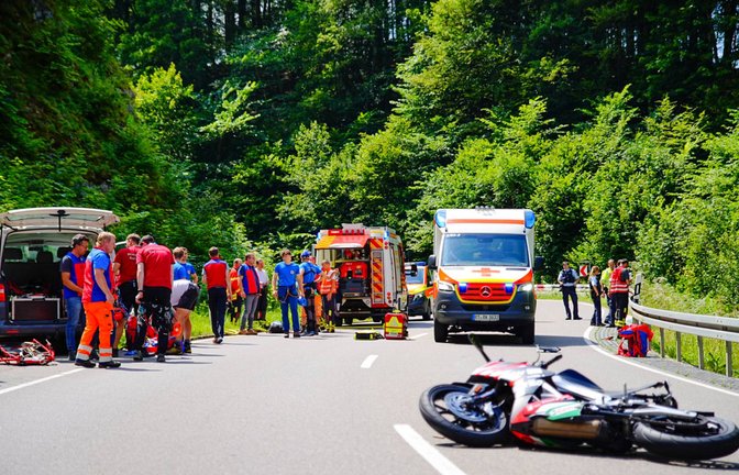 Ein Motorradfahrer ist bei einem Unfall schwer verletzt worden.<span class='image-autor'>Foto: 7aktuell.de</span>