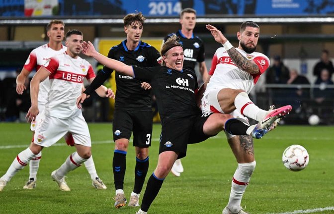 In einem Pokalfight setzte sich Stuttgart schließlich knapp durch.<span class='image-autor'>IMAGO/Ulrich Hufnagel</span>