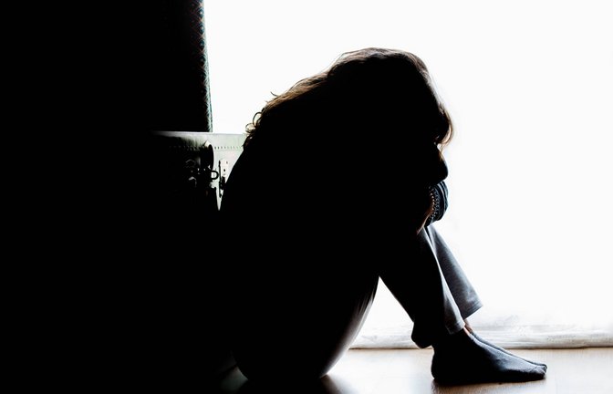Neben erblicher Veranlagung sind es vor allem schwere Schicksalsschläge wie der Tod eines geliebten Menschen oder Trennung von einem Partner, die zu einer Depression führen können.<span class='image-autor'>Foto: Imago/ar</span>