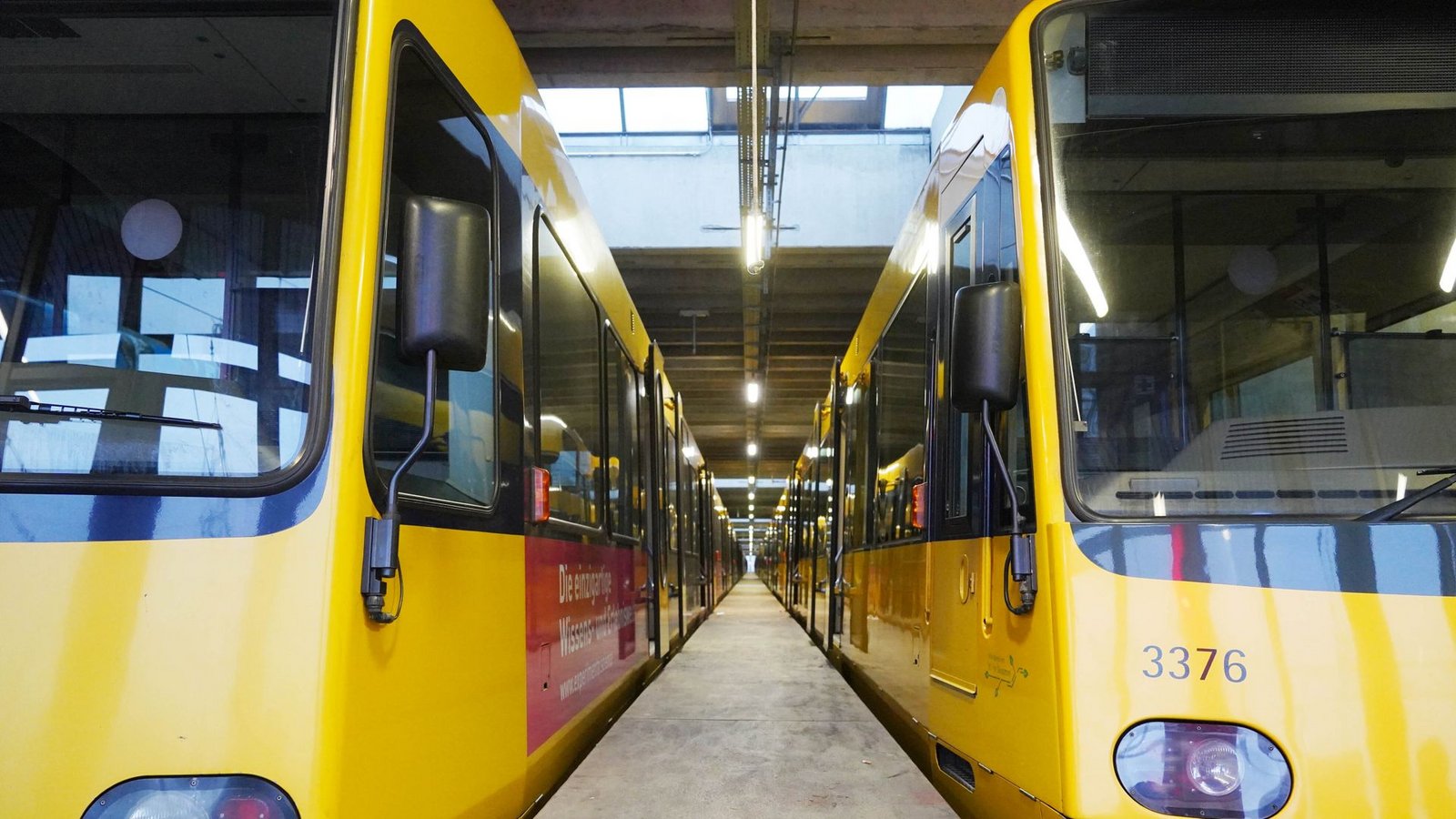 Am Freitag dürften auch die SSB-Bahnen wieder im Depot stehenbleiben.Foto: Andreas Rosar/Fotoagentur-Stuttgart