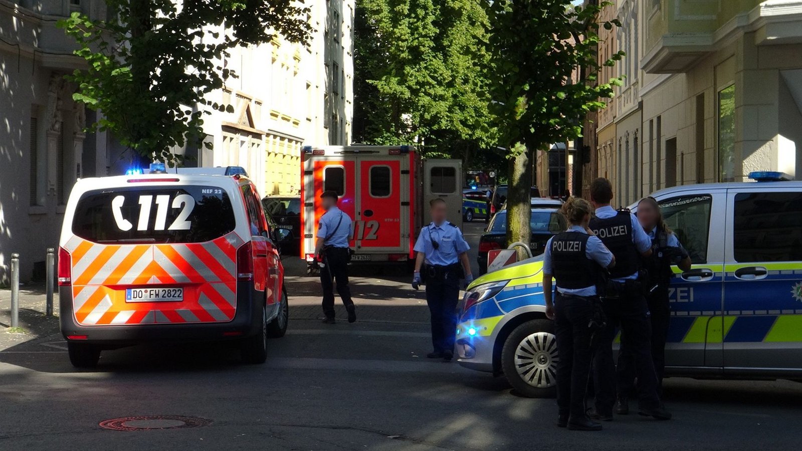 Ein 16-Jähriger ist am Montag in Dortmund durch mehrere Schüsse von Polizisten tödlich verletzt worden.Foto: Markus Wüllner/ Video-Line TV /dpa