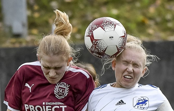 Roßwag/Großglattbach mit Zoe Kretschmer (links) gewinnt gegen Oßweil. <span class='image-autor'>Foto: Leitner</span>