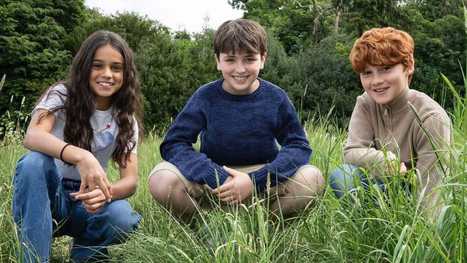 Arabella Stanton (links), Dominic McLaughlin (Mitte) und Alastair Stout (rechts) werden die neuen Gesichter von Harry, Ron und Hermine.Foto: Aidan Monaghan/HBO/AP/dpa