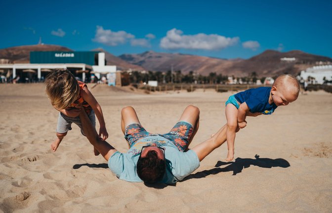 Unbeschwert am Strand – was muss ich tun, damit das klappt?<span class='image-autor'>Foto: imago/Cavan Images</span>