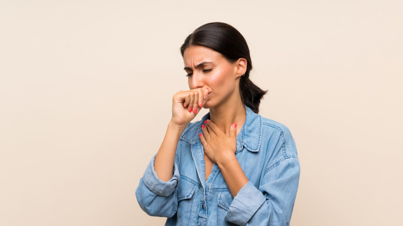 Was tun bei Husten nach der Quarantäne?Foto: Luis Molinero / shutterstock.com Was tun bei Husten nach der Quarantäne?Foto: Luis Molinero / shutterstock.com