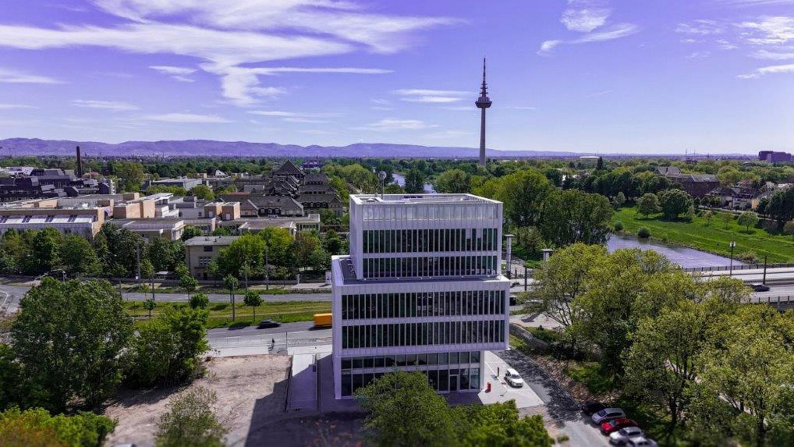 Das neue SWR-Studio in MannheimFoto: SWR/Hanslian Das neue SWR-Studio in MannheimFoto: SWR/Hanslian