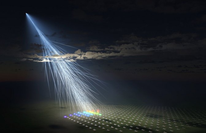 Extrem energiereiche kosmische Strahlung ist im Mai 2023 vom Telescope-Array-Experiment im US-Bundesstaat Utah eingefangen worden. Was es mit diesem  „Amaterasu“-Teilchen auf sich hat, stellt die Astrophysiker vor ein Rätsel.<span class='image-autor'>Foto: Osaka Metropolitan University/L-Insight, Kyoto University/Ryuunosuke Takeshige</span>