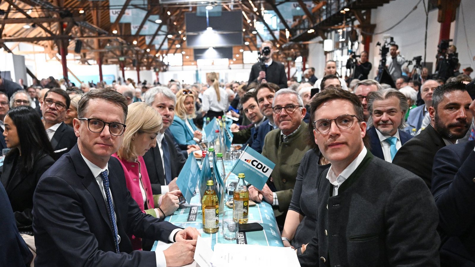 CDU feiert Aschermittwoch in Fellbach noch im Siegestaumel nach der Bundestagswahl.Foto: dpa/Bernd Weißbrod CDU feiert Aschermittwoch in Fellbach noch im Siegestaumel nach der Bundestagswahl.Foto: dpa/Bernd Weißbrod
