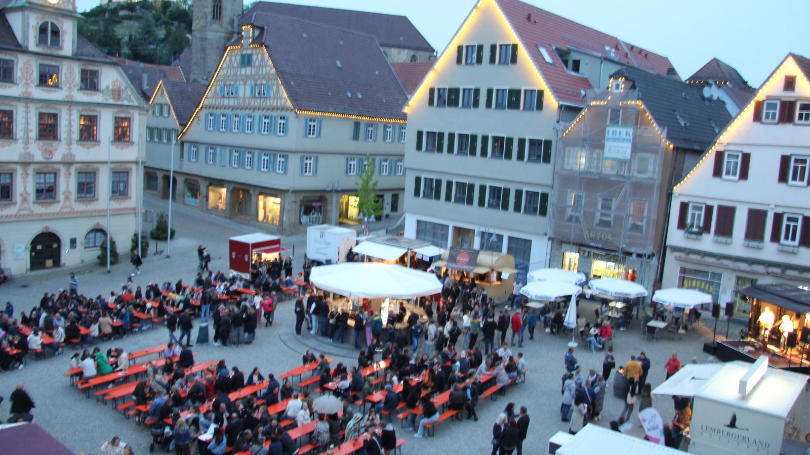 Nicht nur bei Festen soll der Marktplatz zum Begegnungsort werden. Archivfoto: VKZ/Banholzer