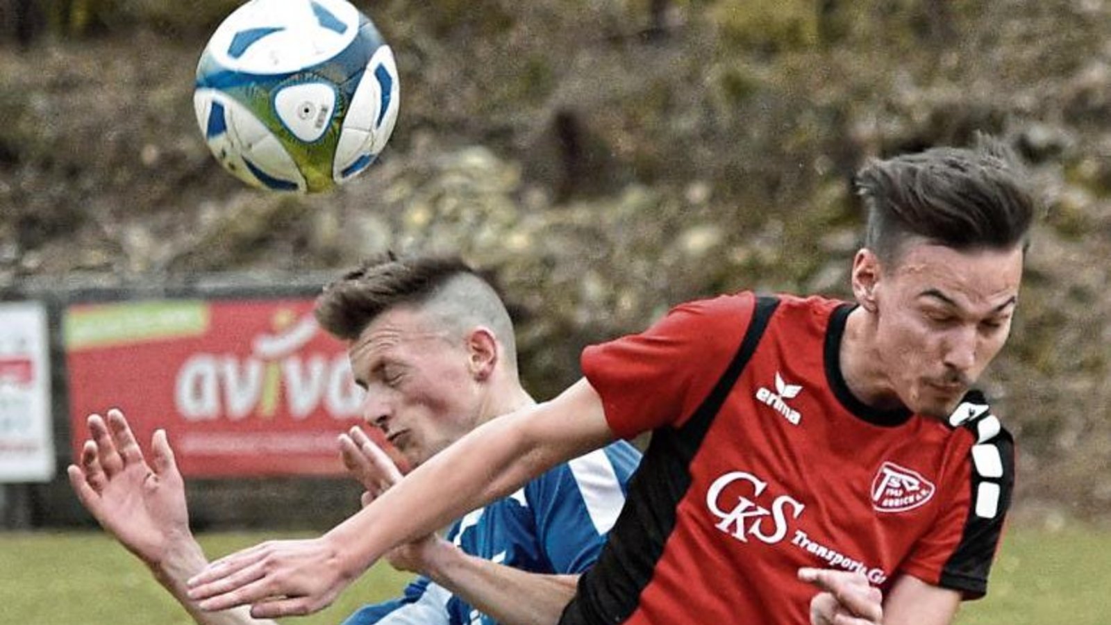 Mit Granit Isafi (hinten) hofft der FC Gündelbach, gegen Lomersheim II zu bestehen. Foto: Leitner Mit Granit Isafi (hinten) hofft der FC Gündelbach, gegen Lomersheim II zu bestehen. Foto: Leitner