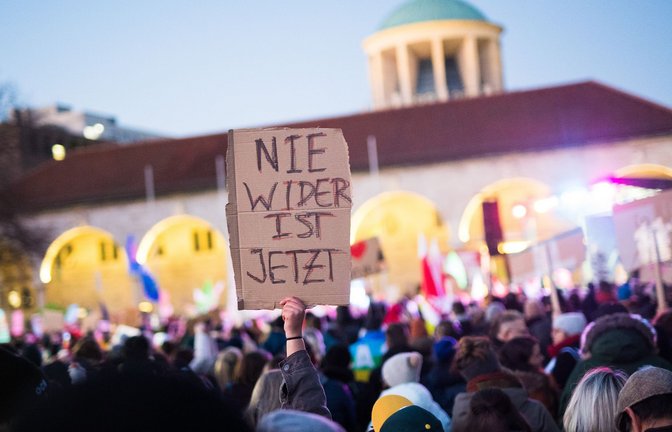 Im Januar 2024 demonstrierten Zehntausende in Stuttgart gegen die AfD und gegen Rechtsextremismus.<span class='image-autor'>Foto: Lichtgut</span>