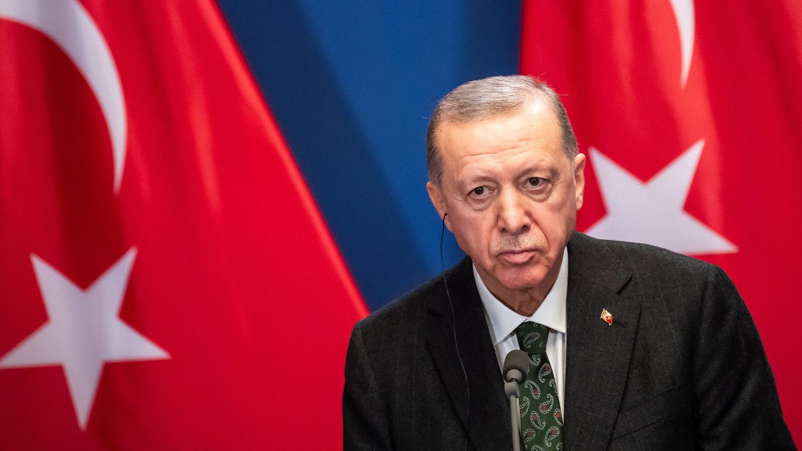 Recep Tayyip Erdogan hat seinen Rückzug aus der Politik in Aussicht gestellt.Foto: dpa/Marton Monus Recep Tayyip Erdogan hat seinen Rückzug aus der Politik in Aussicht gestellt.Foto: dpa/Marton Monus