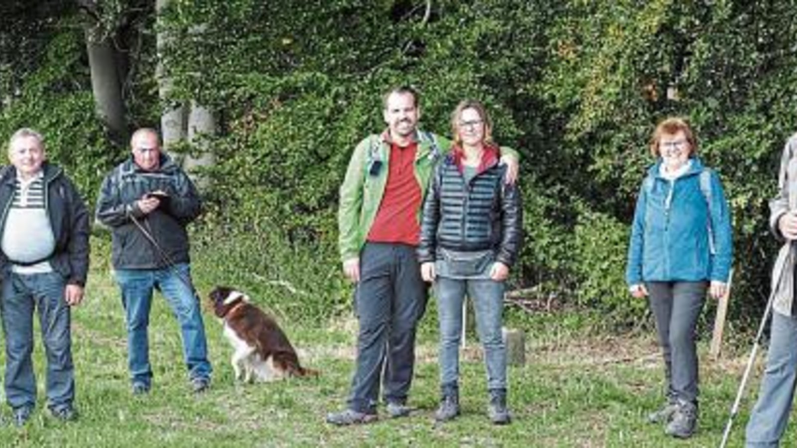 Die Wanderer aus Häfnerhaslach bezwingen auch die Ungeheuerklamm. Foto: p Die Wanderer aus Häfnerhaslach bezwingen auch die Ungeheuerklamm. Foto: p