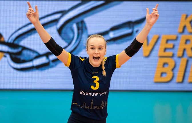 In der kommenden Saison im Trikot der Blaubären aus Flacht: Viktoria Dörschug in den Farben von DSHS SnowTrex Köln.<span class='image-autor'>IMAGO/BEAUTIFUL SPORTS/Duehring</span>