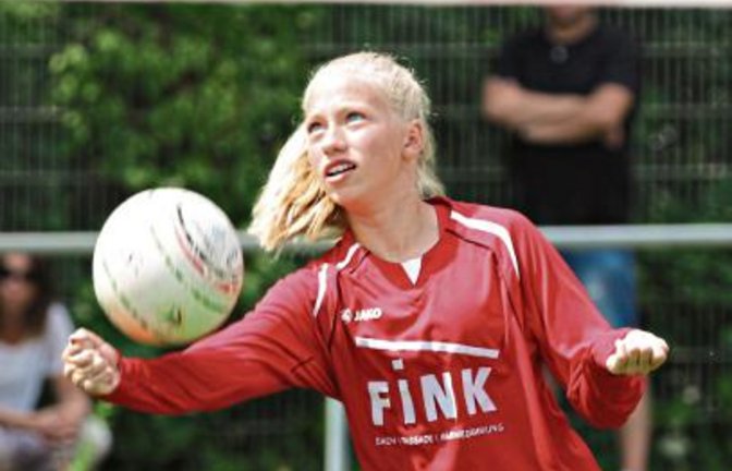 Lena Schiller spielt mit der U 16 des TV Vaihingen ihre erste Feld-DM an diesem Wochenende in Hohenlockstedt. Foto: Archiv/Nachreiner