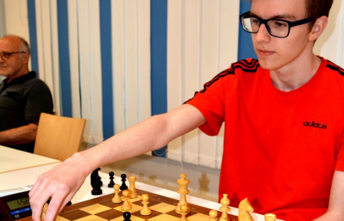Marcel Dubansky fährt als Badischer Meister zur Blitzschach-DM nach Magdeburg im August. Foto: Stahlfeld