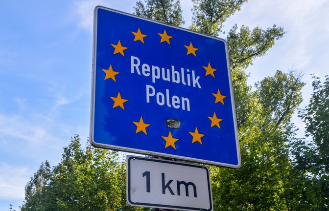 Auch Polen führt jetzt Grenzkontrollen ein.<span class='image-autor'>Foto: NGCHIYUI / shutterstock.com</span>