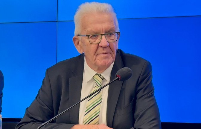 „Fataler Irrtum“ – Winfried Kretschmann rügt Friedrich Merz.<span class='image-autor'>Foto: dpa/David Nau</span>