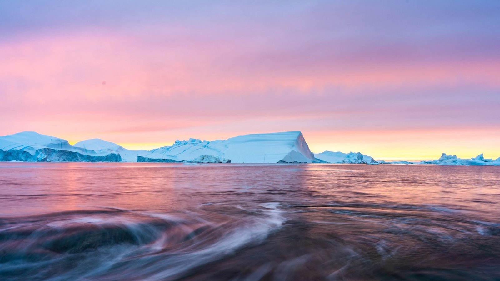 Das schmelzende Arktiseis verlangsamt die Atlantische Meeresströmung, reduziert die CO2-Aufnahme der Ozeane, infolgedessen verstärkt sich die Erderwärmung.Foto: Imago/NurPhoto Das schmelzende Arktiseis verlangsamt die Atlantische Meeresströmung, reduziert die CO2-Aufnahme der Ozeane, infolgedessen verstärkt sich die Erderwärmung.Foto: Imago/NurPhoto
