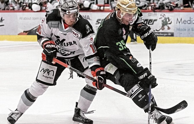 Matt McKnight (rechts) hat nichts von seiner Torgefährlichkeit der vergangenen Saison verloren. Foto: Archiv/Simecek