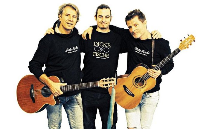 Mit Coverliedern von den Beatles und ZZ Top unterhält die Gruppe Dicke Fische ihr Publikum. Am Samstag hat sie einen Auftritt in Sersheim.  Foto: p