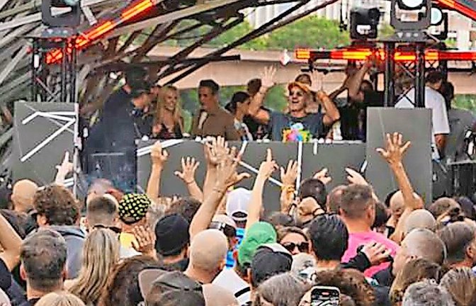 Bereits im vorigen Jahr war Sven Väth auf Fridas Pier. Anfang August gibt sich der Techno-DJ wieder die Ehre.<span class='image-autor'>Foto: Rosar (Archiv)</span>