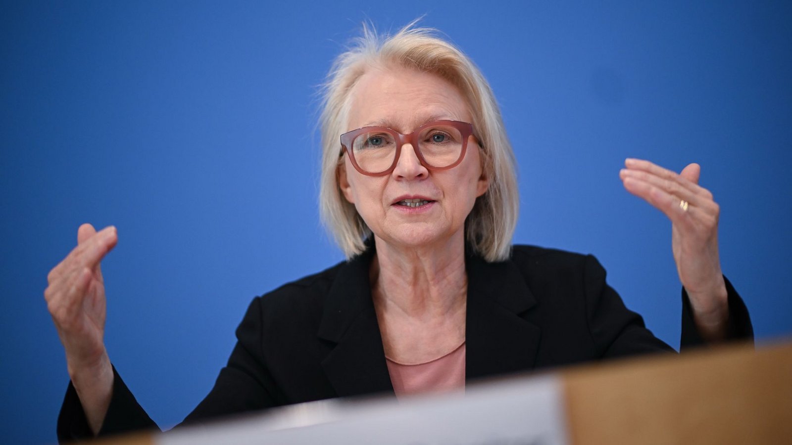 Monika Schnitzer lobt die Vorschläge der Rentenkommission. (Archivbild)Foto: Britta Pedersen/dpa