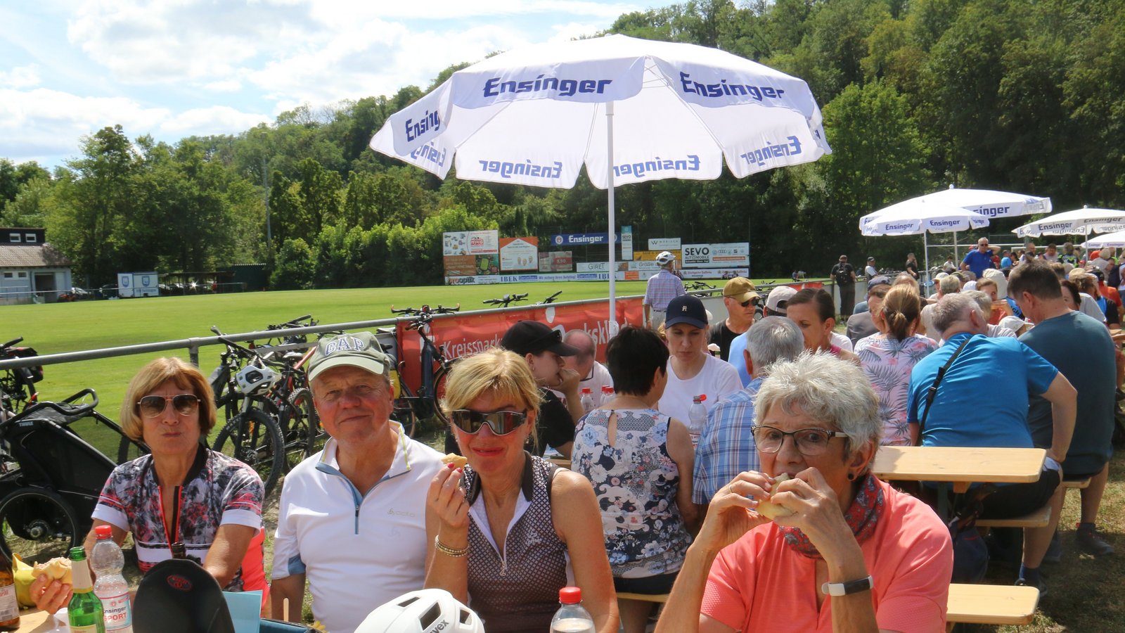 Die Hocketse der 44. S-VKZ-Tour.