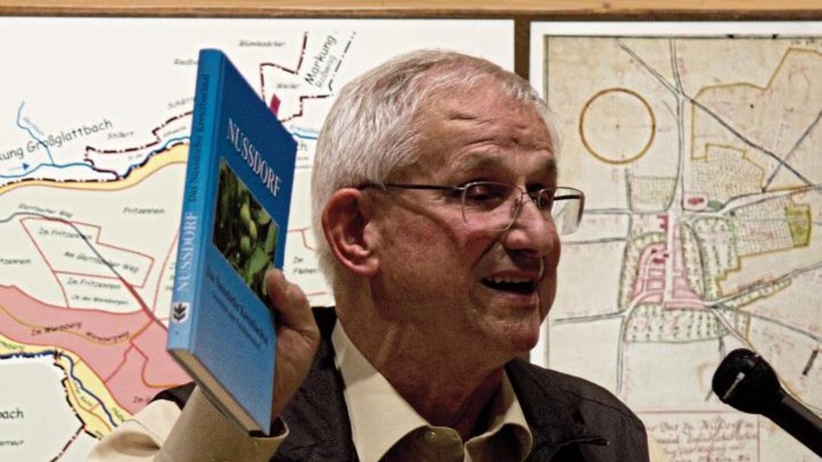 Friedrich Schurr stellte sein Buch vor.  Foto: Friedrich