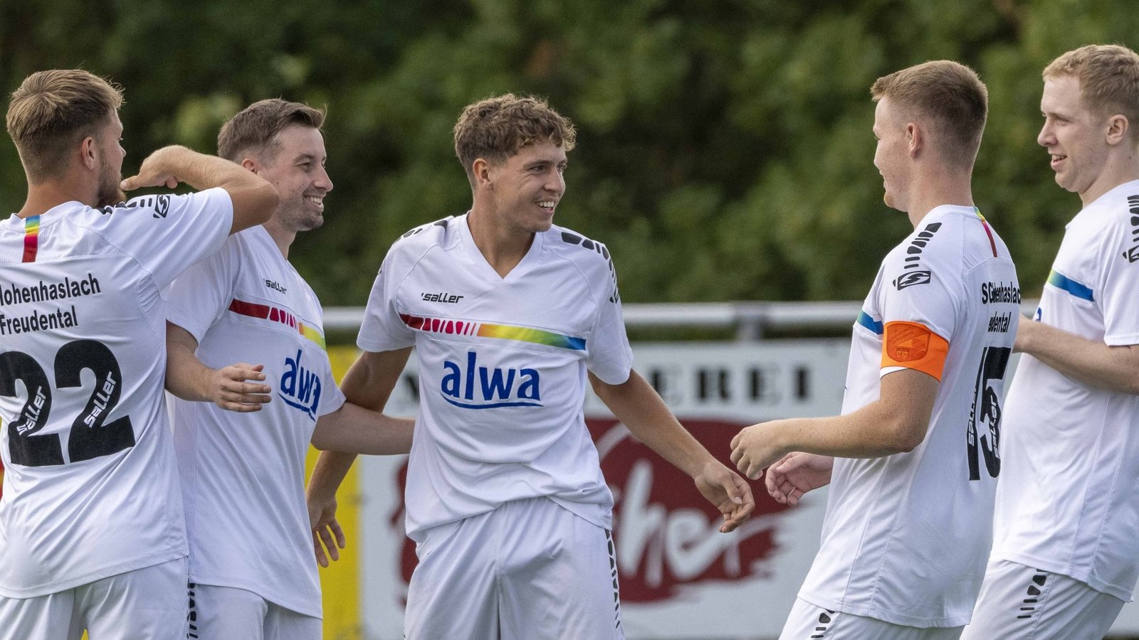Die Kicker der SGM Hohenhaslach/Freudental wollen am Wochenende beim NEB-Cup jubeln. Foto: Leitner Die Kicker der SGM Hohenhaslach/Freudental wollen am Wochenende beim NEB-Cup jubeln. Foto: Leitner