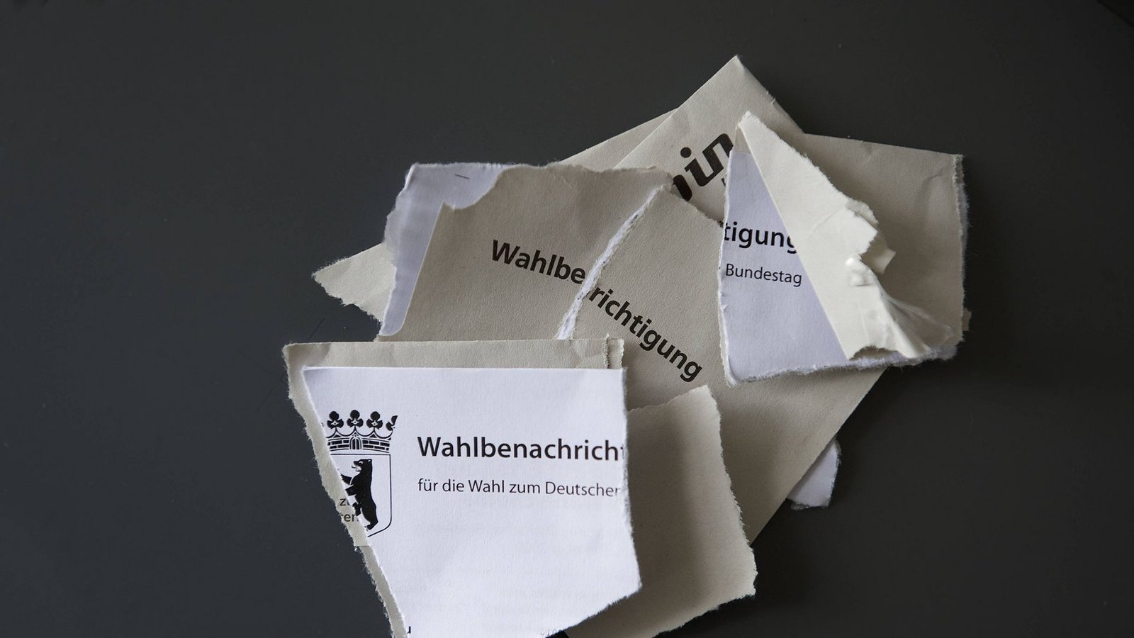 Ob Menschen wählen gehen, hängt auch davon ab, wie viel Geld sie zur Verfügung haben.Foto: imago stock&people Ob Menschen wählen gehen, hängt auch davon ab, wie viel Geld sie zur Verfügung haben.Foto: imago stock&people