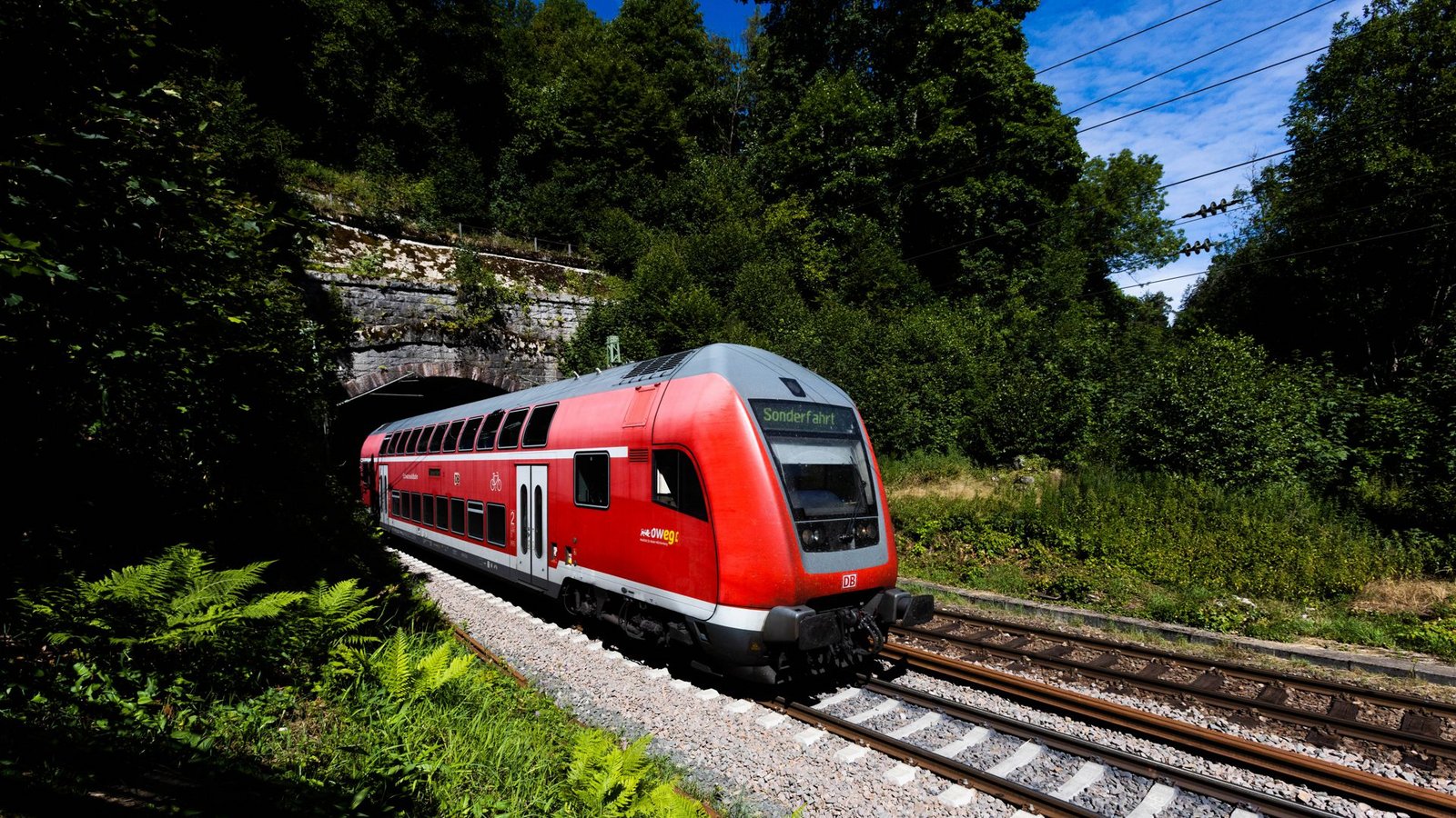 Deutschlandweit den Nahverkehr nutzen – das macht das 49-Euro-Ticket möglich.Foto: dpa/Philipp von Ditfurth Deutschlandweit den Nahverkehr nutzen – das macht das 49-Euro-Ticket möglich.Foto: dpa/Philipp von Ditfurth