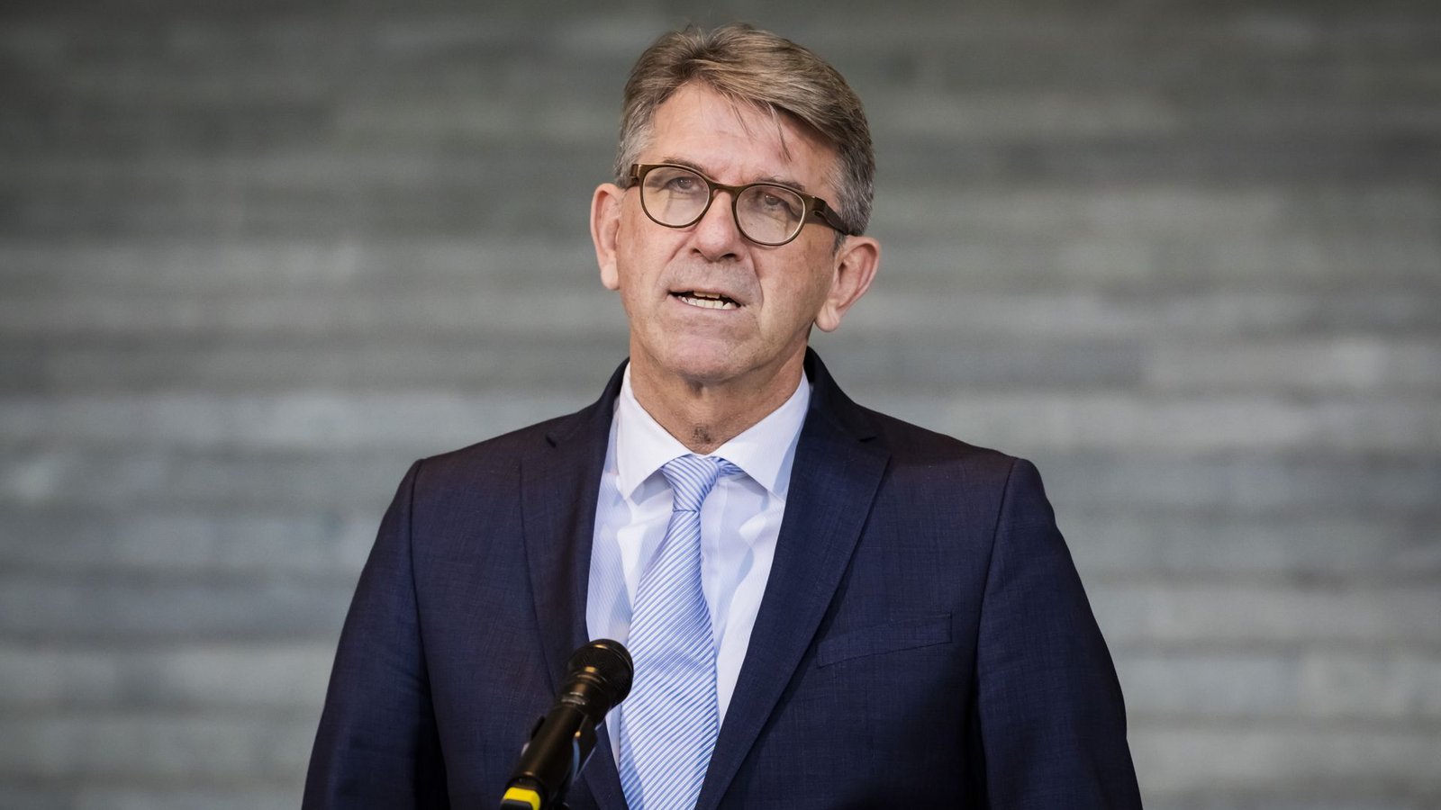 Wolfram Weimer sprach sich für die Digitalabgabe aus – doch ob sie kommt, ist trotzdem ungewiss.Foto: Christoph Soeder/dpa Wolfram Weimer sprach sich für die Digitalabgabe aus – doch ob sie kommt, ist trotzdem ungewiss.Foto: Christoph Soeder/dpa