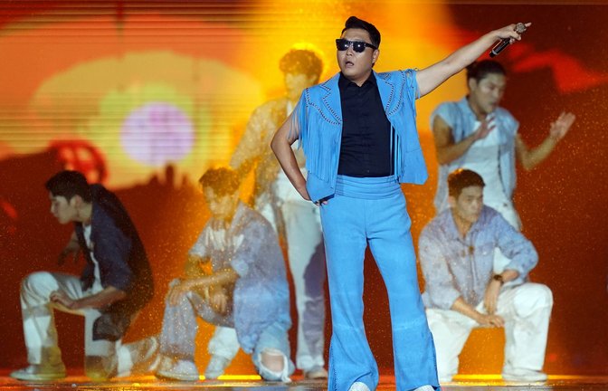 Sänger Psy wird in Korea verdächtig, gegen das Medizinrecht verstoßen zu haben. (Hier bei einem Auftritt 2022)<span class='image-autor'>Foto: IMAGO / Penta Press</span>