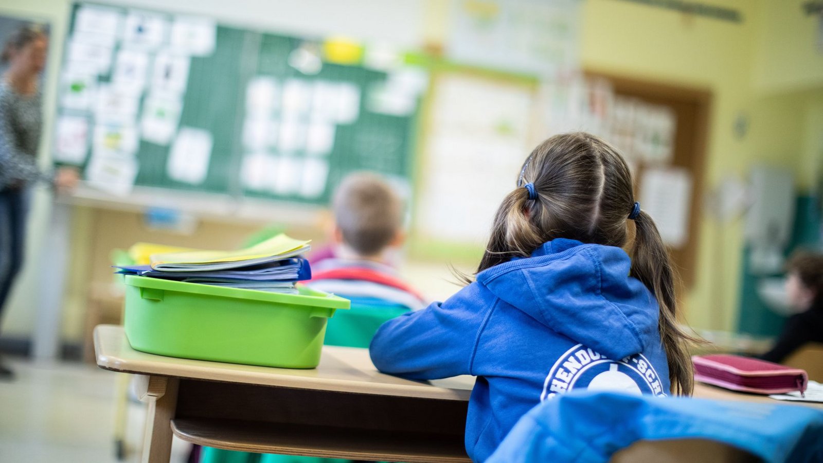 Die Grundschule dürfe nicht auf Mathematik und Deutsch reduziert werden, sagt der Grundschulverband Baden-Württemberg.Foto: Marcel Kusch/dpa Die Grundschule dürfe nicht auf Mathematik und Deutsch reduziert werden, sagt der Grundschulverband Baden-Württemberg.Foto: Marcel Kusch/dpa