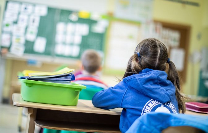 Die Grundschule dürfe nicht auf Mathematik und Deutsch reduziert werden, sagt der Grundschulverband Baden-Württemberg.<span class='image-autor'>Foto: Marcel Kusch/dpa</span>