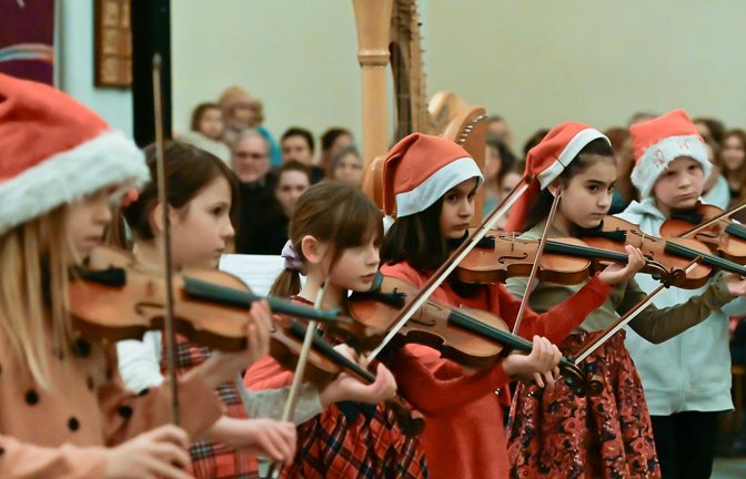 Musikschüler beim Weihnachtskonzert (in Lahr)<span class='image-autor'>Foto: Endrik Baublies</span>