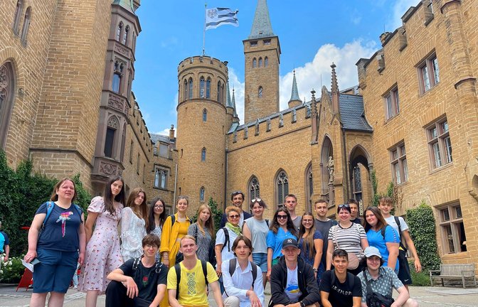 Ukrainische Schüler auf der  Burg Hohenzollern<span class='image-autor'>Foto: privat/GSS</span>