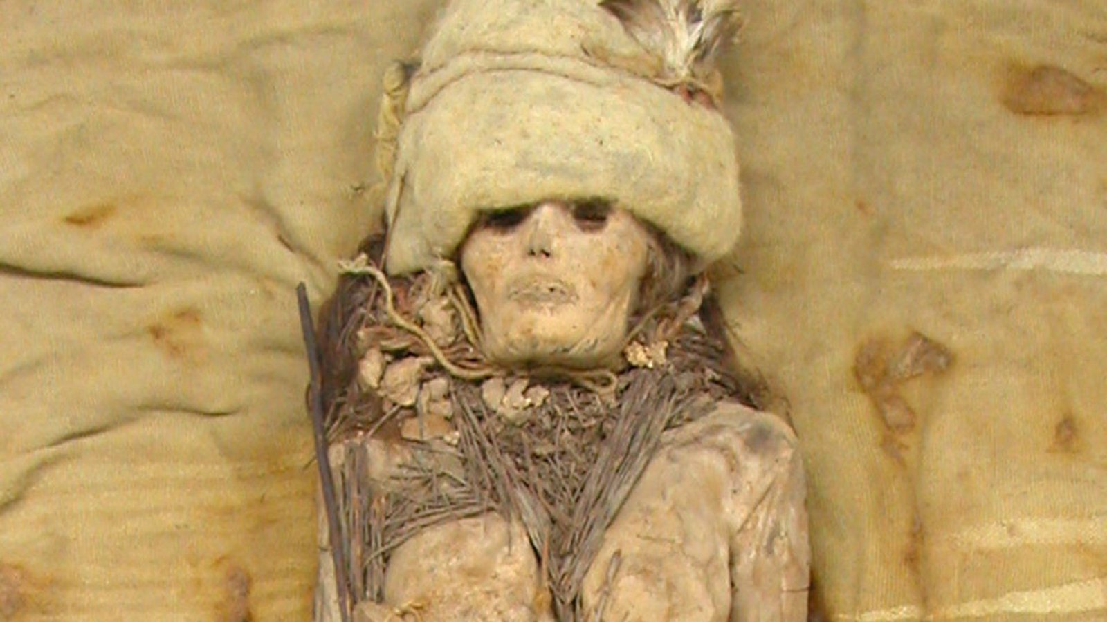 Nahrung für das Jenseits: Einige chinesische Mumien erhielten vor 3500 Jahren Kefir-Käse als Grabbeigabe.Foto: © LI Wenying/Xinjiang Cultural Relics and Archaeology Institute/CC-by-sa 4.0 Nahrung für das Jenseits: Einige chinesische Mumien erhielten vor 3500 Jahren Kefir-Käse als Grabbeigabe.Foto: © LI Wenying/Xinjiang Cultural Relics and Archaeology Institute/CC-by-sa 4.0