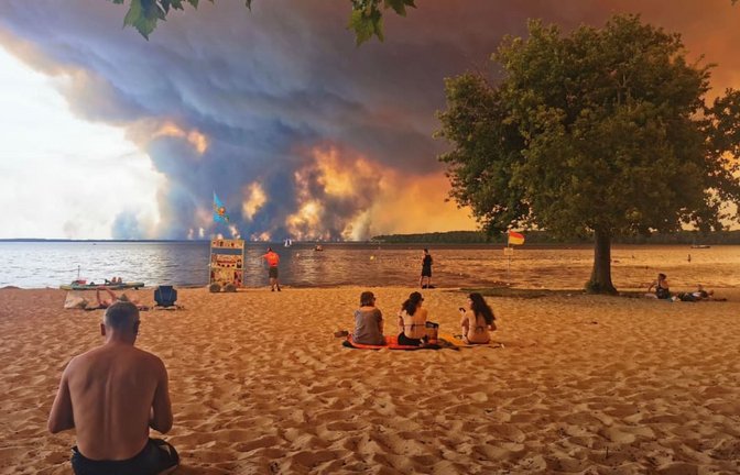 Verheerende Feuer wüten im Süden Frankreichs.<span class='image-autor'>Maximilien Lamy/AFP/dpa</span>