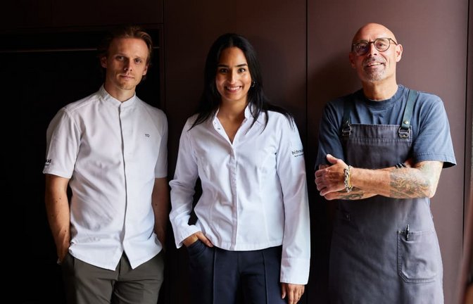 Das alte Team im neuen Restaurant: Küchenchef Tim Ostertag, Spitzenköchin Alina Meissner-Bebrout und Sommelier Holger Baier.<span class='image-autor'>Vivi d'Angelo</span>